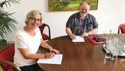 Speyer unterzeichnet Abkommen zur Verwaltungsmodernisierung.