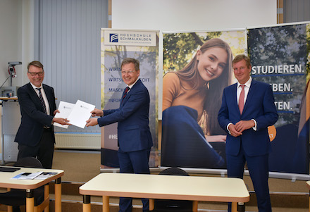Austausch der Kooperationsunterlagen für den neuen Bachelor-Studiengang Verwaltungsinformatik / E-Government an der Hochschule Schmalkalden.