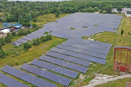 Der Solarpark Altes Kraftwerk Zschornewitz ist in Betrieb gegangen.
