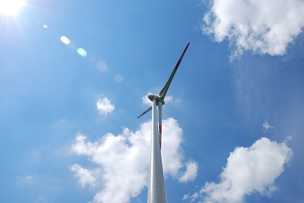 Die Windenergieanlage für das Projekt Wahlheim verfügt über einen Rotordurchmesser von 149 Metern und eine Nabenhöhe von 125 Metern.
