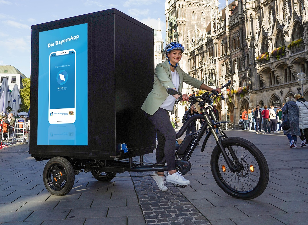 App geht's – BayernApp wird zum digitalen Amt in der Hosentasche.