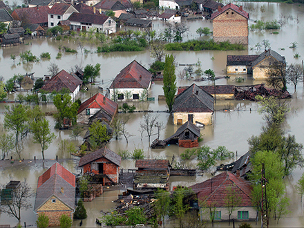 Überschwemmungen verursachen große Schäden.