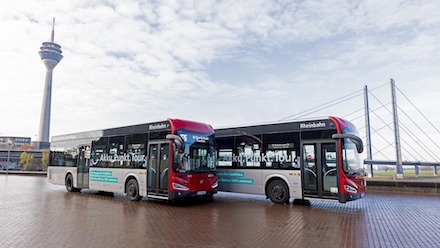Das Verkehrsministerium des Landes Nordrhein-Westfalen investiert in klimaschonende Busse.
