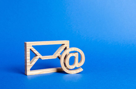 Die De-Mail war als elektronisches Pendant zur Briefpost in der Bundesverwaltung gedacht, wird aber kaum genutzt. 