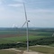 Eine der beiden Anlagen des Windparks Jülich-Bourheim nach der Inbetriebnahme. Zusammen erzeugen sie klimafreundlichen Strom für mehr als 7.700 Haushalte.