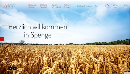 Mit großformatigen Bildern empfängt die Stadt Spenge die Besucher ihrer neuen Website.