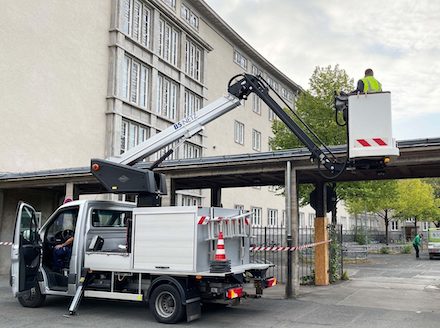 Für das Braunschweiger Smart City Dashboard wurden an zehn Schulstandorten Wetterstationen installiert.