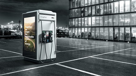 Der ChargePost ist in Deutschland und Europa ab sofort bestellbar und soll zukünftig auch in den USA erhältlich sein.