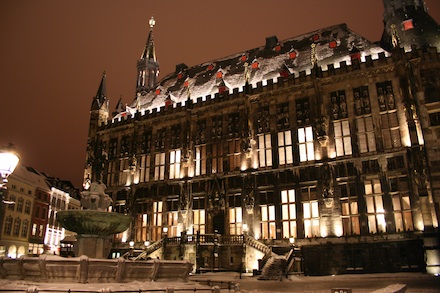 Rathaus der Stadt Aachen: Der Energieverbrauch in den städtischen Liegenschaften wurde um mehr als 20 Prozent gesenkt.