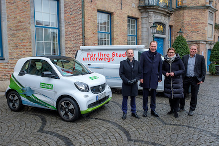 Die Landeshauptstadt Düsseldorf verfolgt das Ziel, den Verkehr auf E-Mobilität umzustellen.