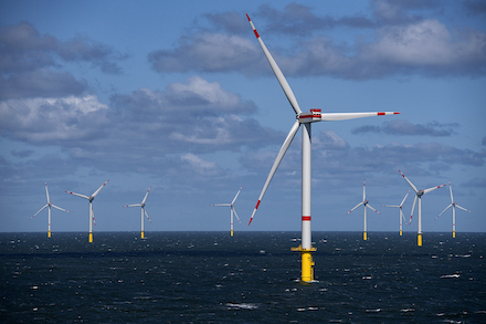 Windpark Borkum: Fast 25 Milliarden Kilowattstunden Strom wurden im vergangenen Jahr von deutschen Windparks auf See erzeugt.