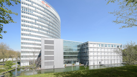 E.ON-Hauptsitz in Essen: Der Energiekonzern startet mit guten Zahlen in das Geschäftsjahr 2023.