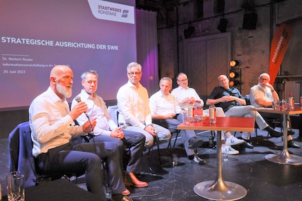 Diskussion über die mögliche Beteiligung der Stadtwerke Konstanz.
