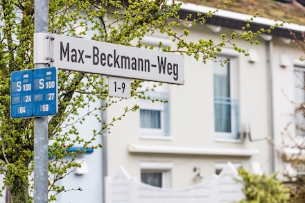 Funky Rüsselsheim: Die Wohnhäuser des Max-Beckmann-Wegs senden ihre Verbrauchsdaten über ein LoRaWAN an die Stadtwerke.