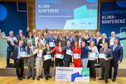 So sehen Sieger aus: Die Preisträger des Wettbewerbs Klimaaktive Kommune 2023.