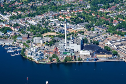 Die Stadtwerke Flensburg haben vergangene Woche ihren Trafo-Plan vorgestellt, mit dem sie bis zum Jahr 2035 klimaneutral werden wollen.
