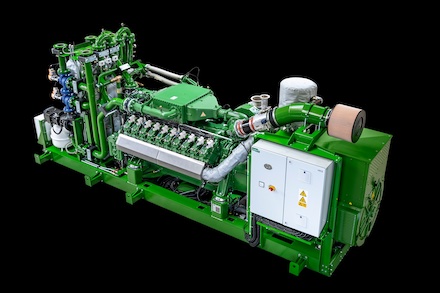 Auf der Biogas Convention zeigt 2G Energy das neue BHKW vom Typ avus 1000plus.