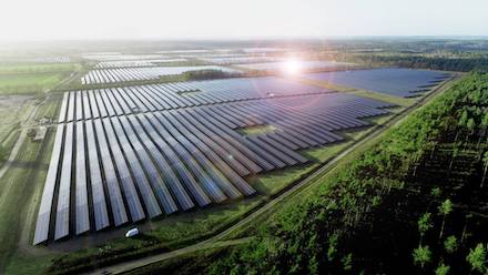 Nach dem Solarkraftwerk Tramm-Göthen errichtet Belectric in Mecklenburg-Vorpommern nun einen weiteren großen Solarpark.