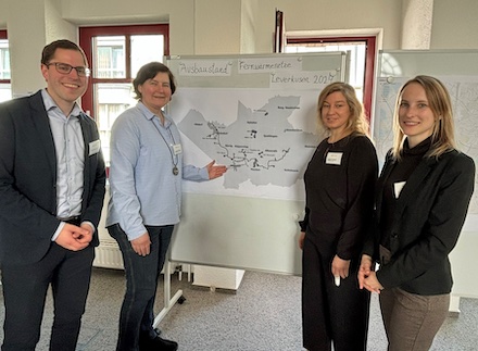 Referentinnen und Referenten des Workshops zur kommunalen Wärmeplanung in Leverkusen.