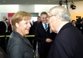 Angela Merkel und Rainer Brüderle auf dem IT-Gipfel.  (Foto: BMWi/Lüders) 